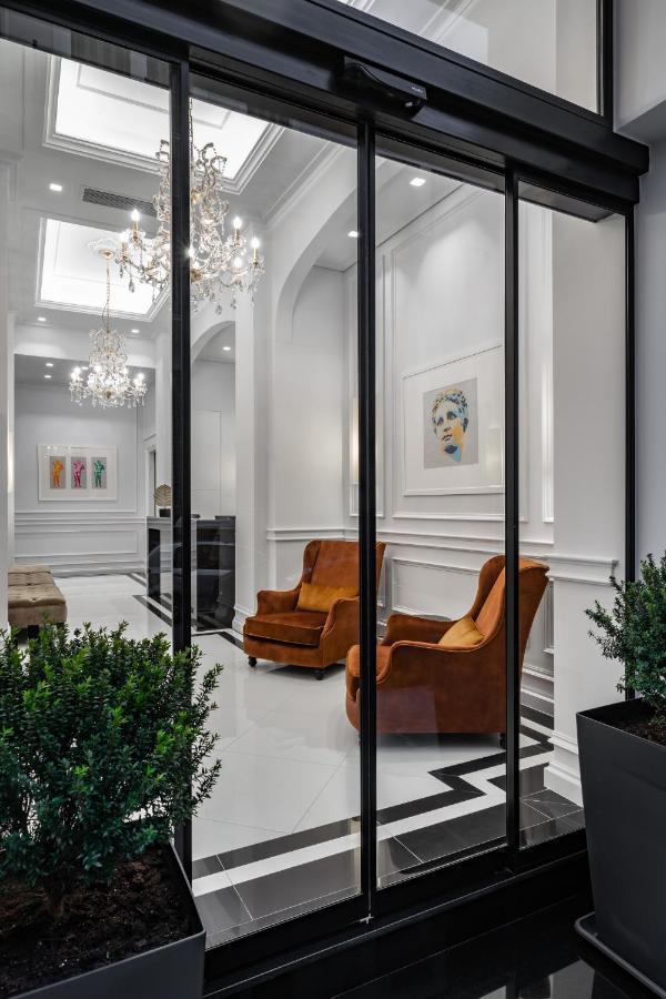 Praxitelous Luxury Suites Atene Esterno foto