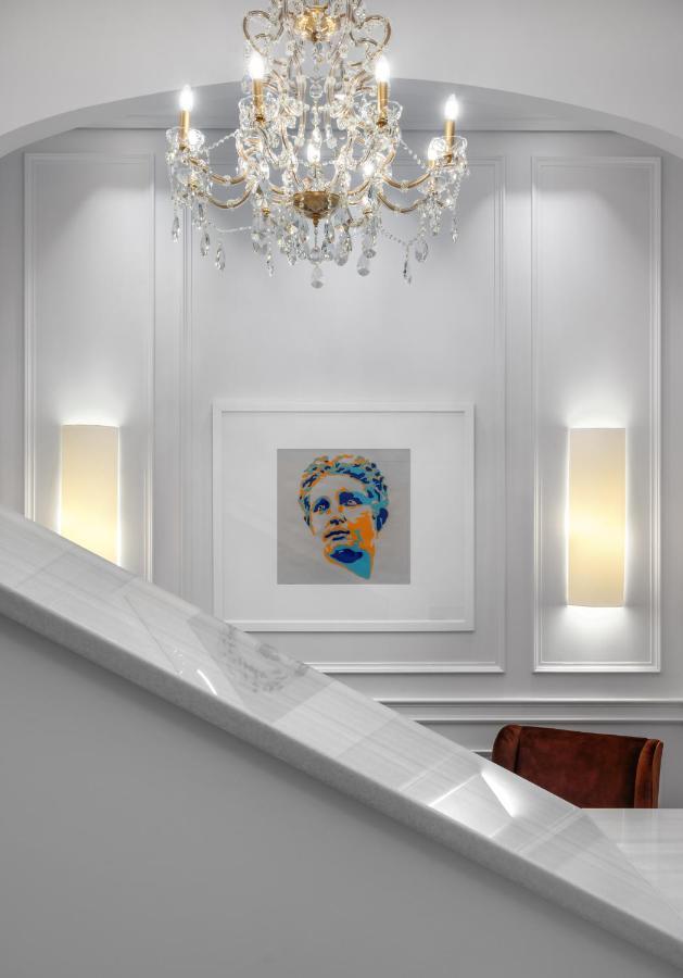 Praxitelous Luxury Suites Atene Esterno foto