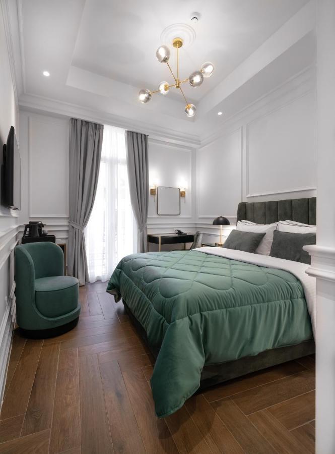 Praxitelous Luxury Suites Atene Esterno foto